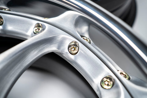 SSR Agle Strusse 18" 9.5J +35, 9J +37 (5x114.3)