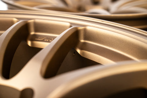 Work Emotion CR Kai 18" 9.5J +12, 9.5J +20 (5x114.3)