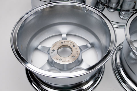 Buddy Club P1 16" 8.5J +17, 8.5J +27 (5x114.3) *Triple Chrome Plated*