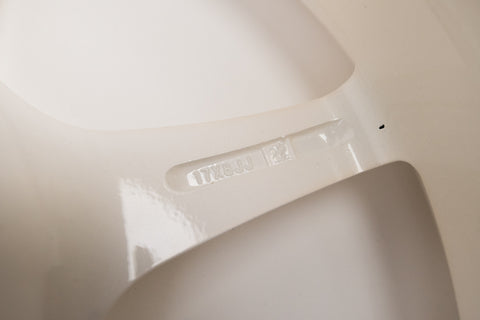 Buddy Club P1 17" 9J +17, 8J +22 (5x114.3)