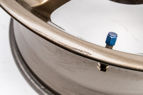 Yokohama AVS VS5 17" 9J +38, 8J +32 (5x114.3)