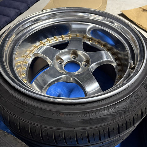 WORK Meister S1 3P 18" F: 10.5J +10 / R: 12J +18 (5x114.3)