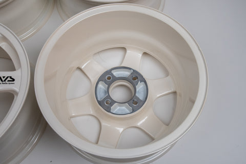 Yokohama AVS VS6 16" 7J +30 (4x114.3)