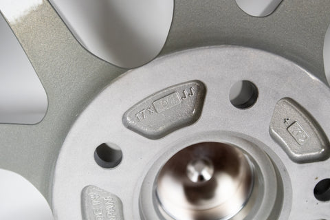 WORK VS-SS 17" 9J +32, 8J +47 (5x114.3)