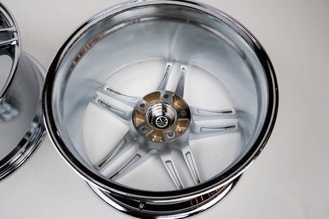 Advan AVS Model 5 18" 9J +35 (5x114.3) Pair *Triple Chrome*