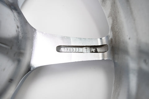 Buddy Club P1 17" 9J +17 (5x114.3) Pair