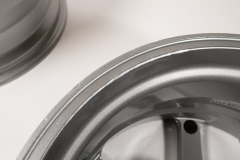 Yokohama AVS Model 6 18" 9J +20 (5x114.3)