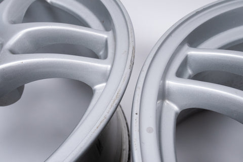 Nissan Skyline R33 GTR 17" 9J +30 (5x114.3)