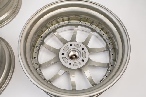 WORK VS-SS 17" 9J +32, 8J +47 (5x114.3)