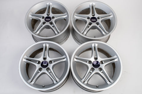 Yokohama AVS VS5 17" 9J +38, 8J +32 (5x114.3)
