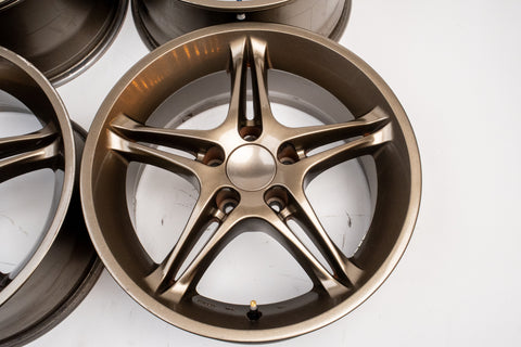 Yokohama AVS VS5 17" 9J +38, 8J +32 (5x114.3)