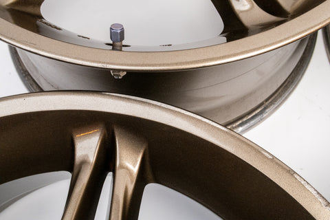 Yokohama AVS VS5 17" 9J +38, 8J +32 (5x114.3)