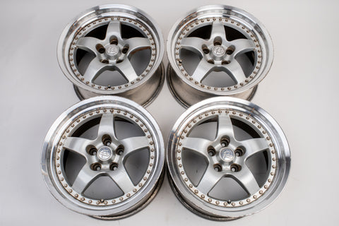 Stern Schmiede R-16S 17" 9J +24 (5x114.3)