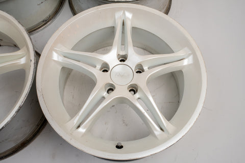 Yokohama AVS VS5 18" 8.5J +45 (5x114.3)