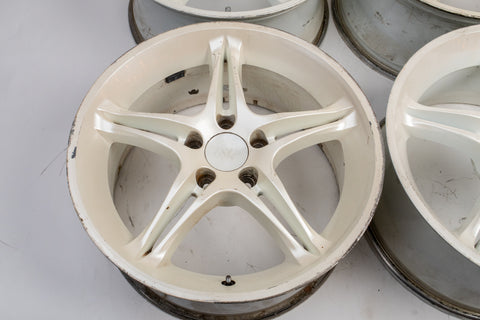 Yokohama AVS VS5 18" 8.5J +45 (5x114.3)