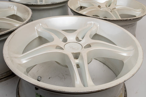 Yokohama AVS VS5 18" 8.5J +45 (5x114.3)