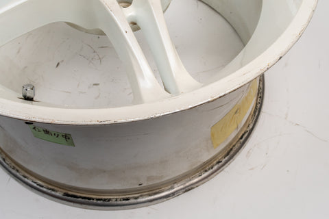 Yokohama AVS VS5 18" 8.5J +45 (5x114.3)