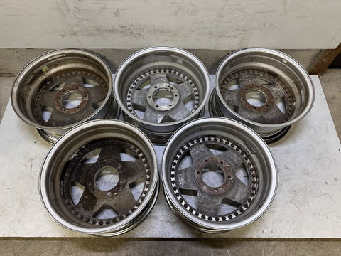 Super Star LODIO DRIVE (6x139.7) 17x8 +5