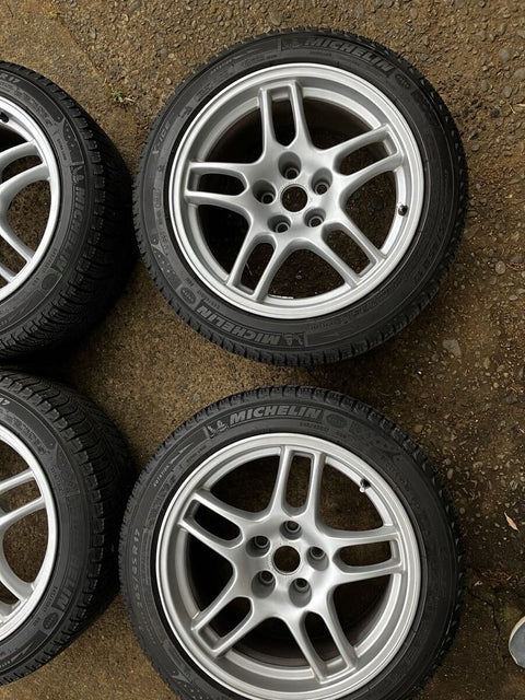 R33 GTR by BBS Japan 17" 9J +30 (5x114.3)