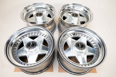 Weds Adventure King Of Mad 16" 9JJ -8 (6x139.7)