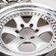 Bridgestone Conquest 18" 9JJ +1 (6x139.7)